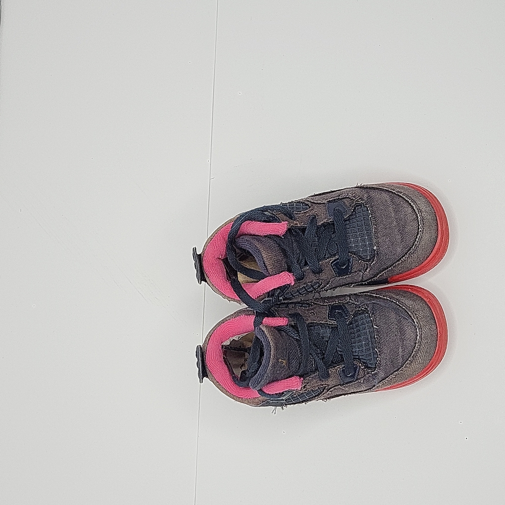 Air Jordan 4 Retro denim toddler style 705345-408 size 8